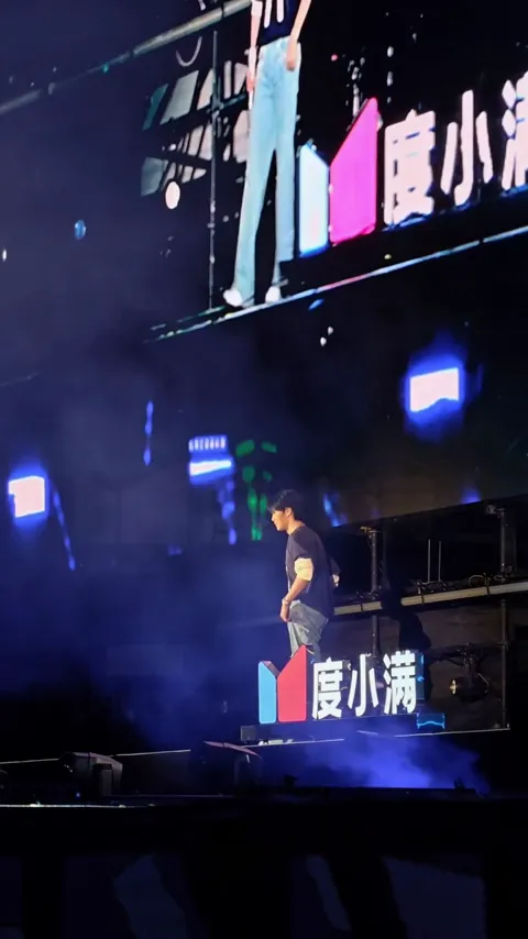 文娱热点 · 话题切入 · 视频实际画面